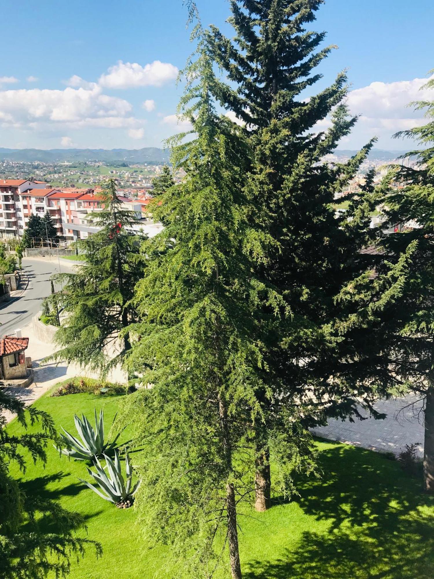 Chateau Linza Resort Tirana Exteriér fotografie