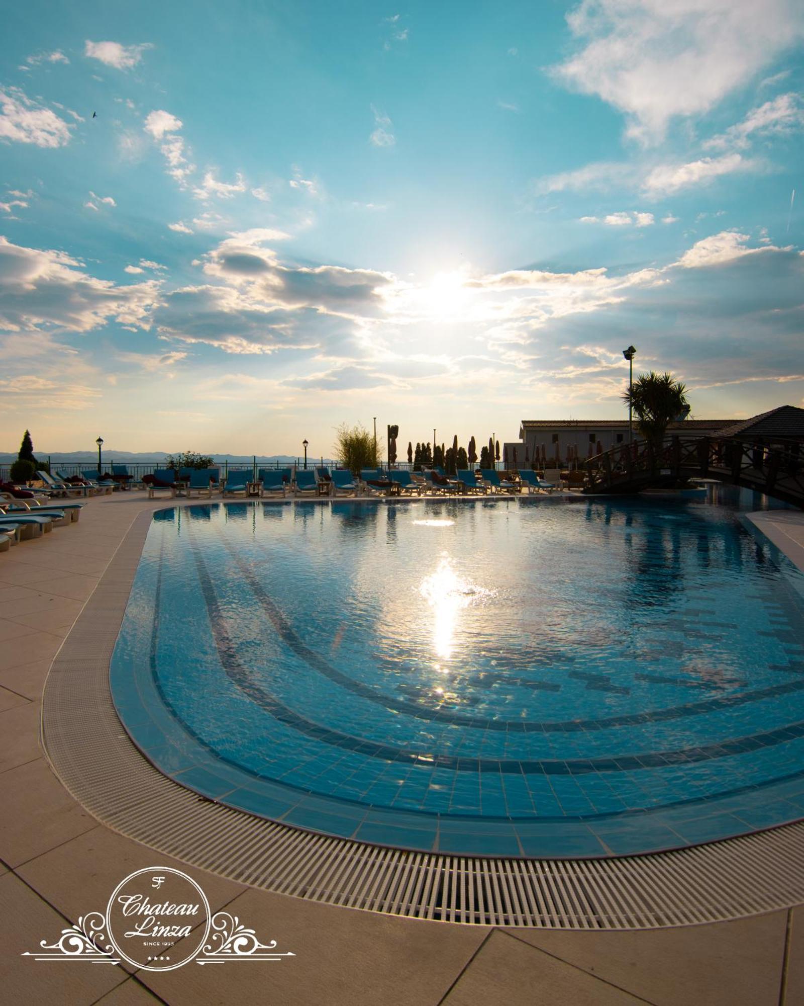 Chateau Linza Resort Tirana Exteriér fotografie