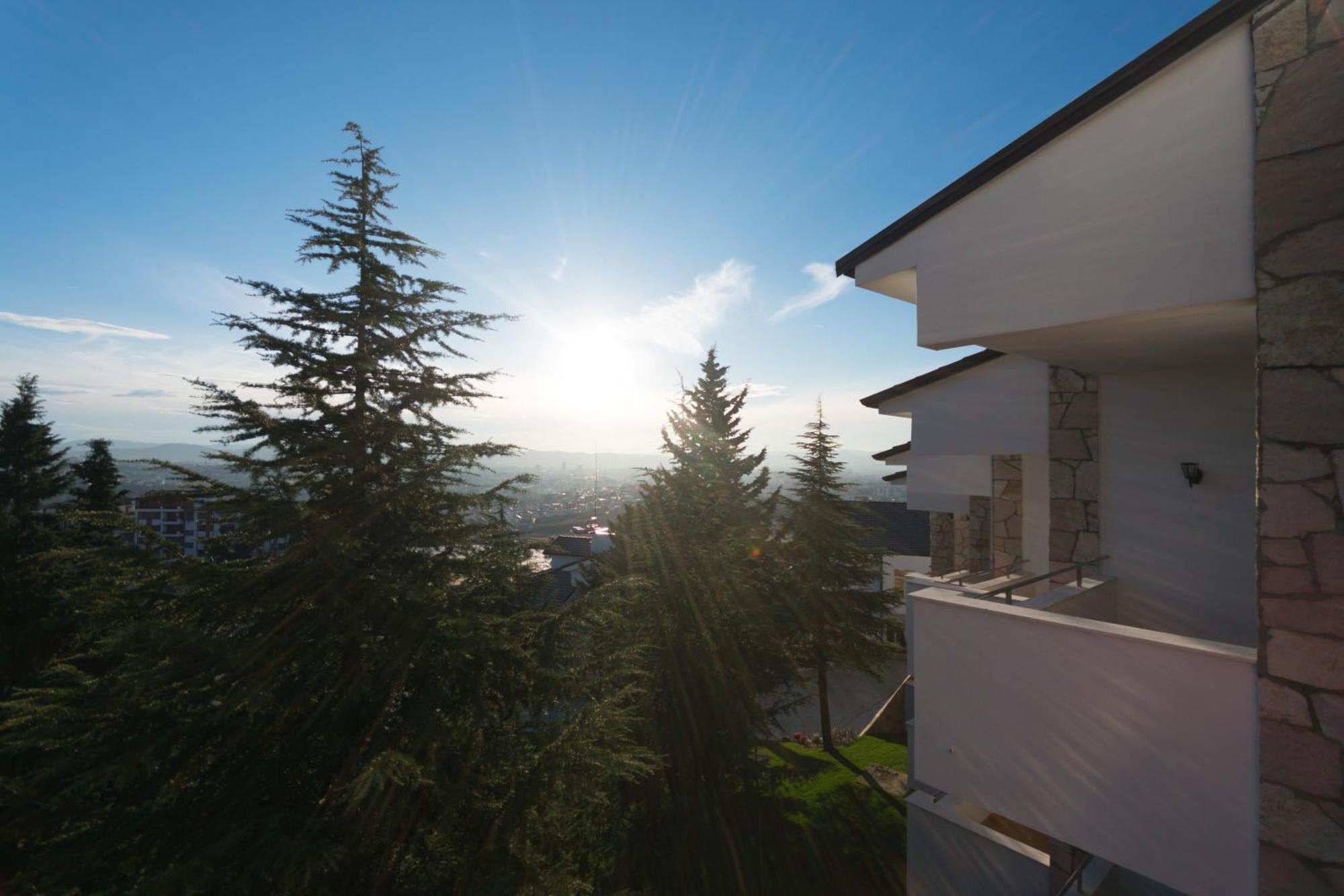 Chateau Linza Resort Tirana Exteriér fotografie