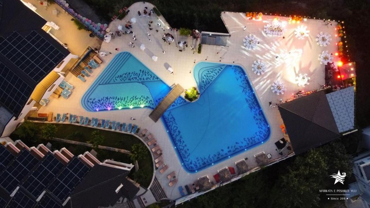 Chateau Linza Resort Tirana Exteriér fotografie